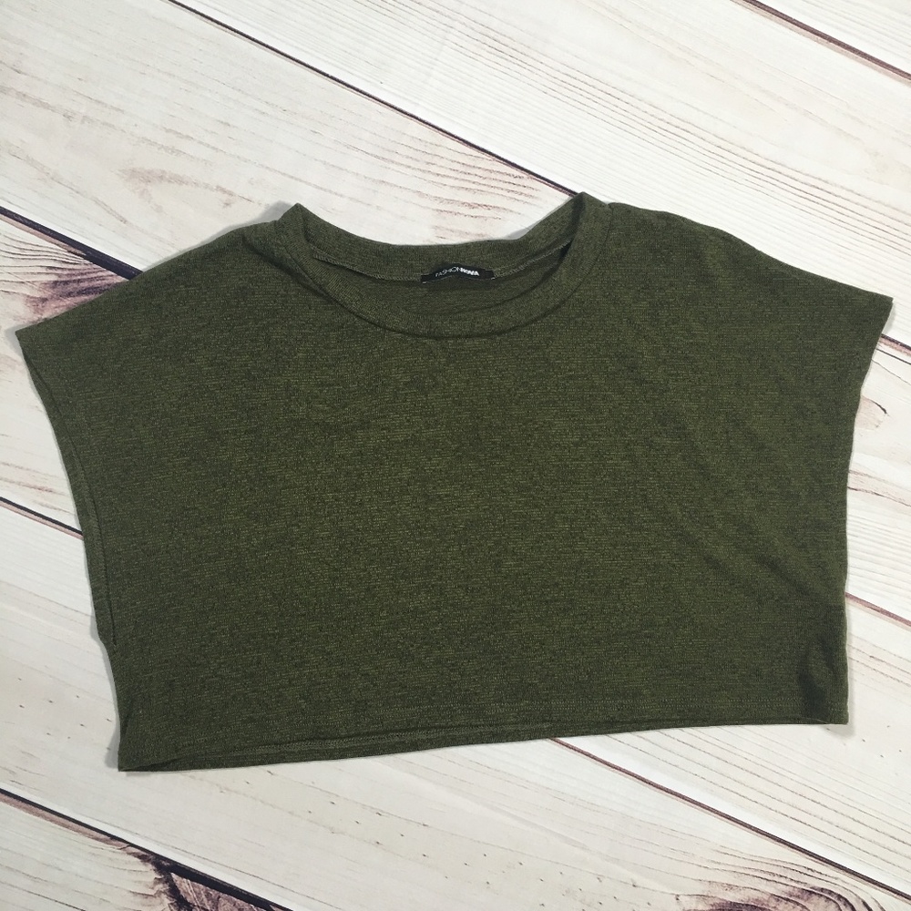 FASHION NOVA Green Cutoff Tank Top Size Large